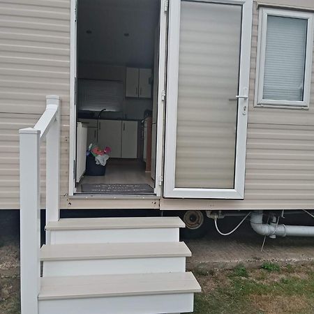 Caledonian Caravan Jaywick Sands Exterior foto