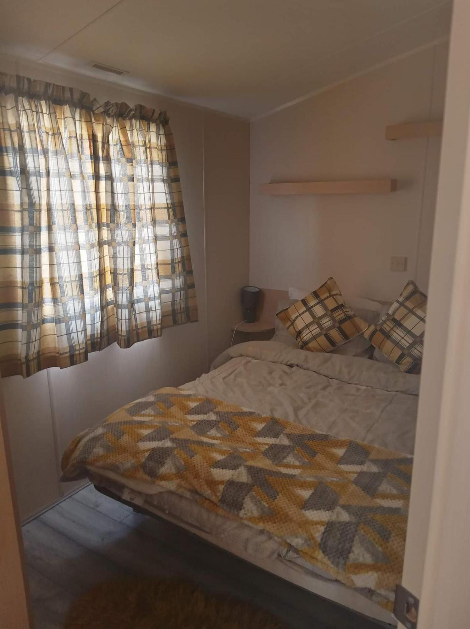 Caledonian Caravan Jaywick Sands Exterior foto